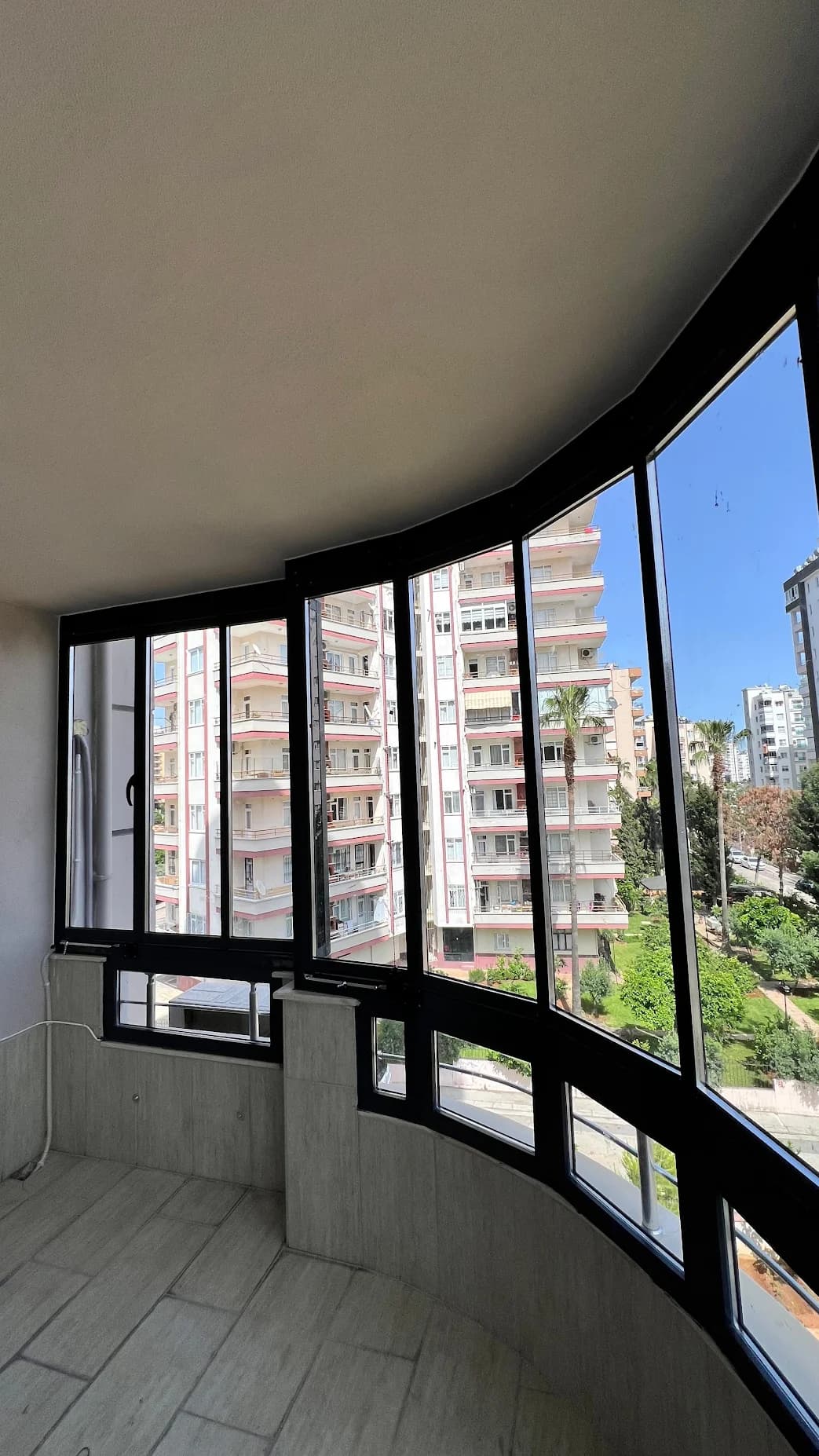 Berfin Yapıcı - Fotoğraf 1